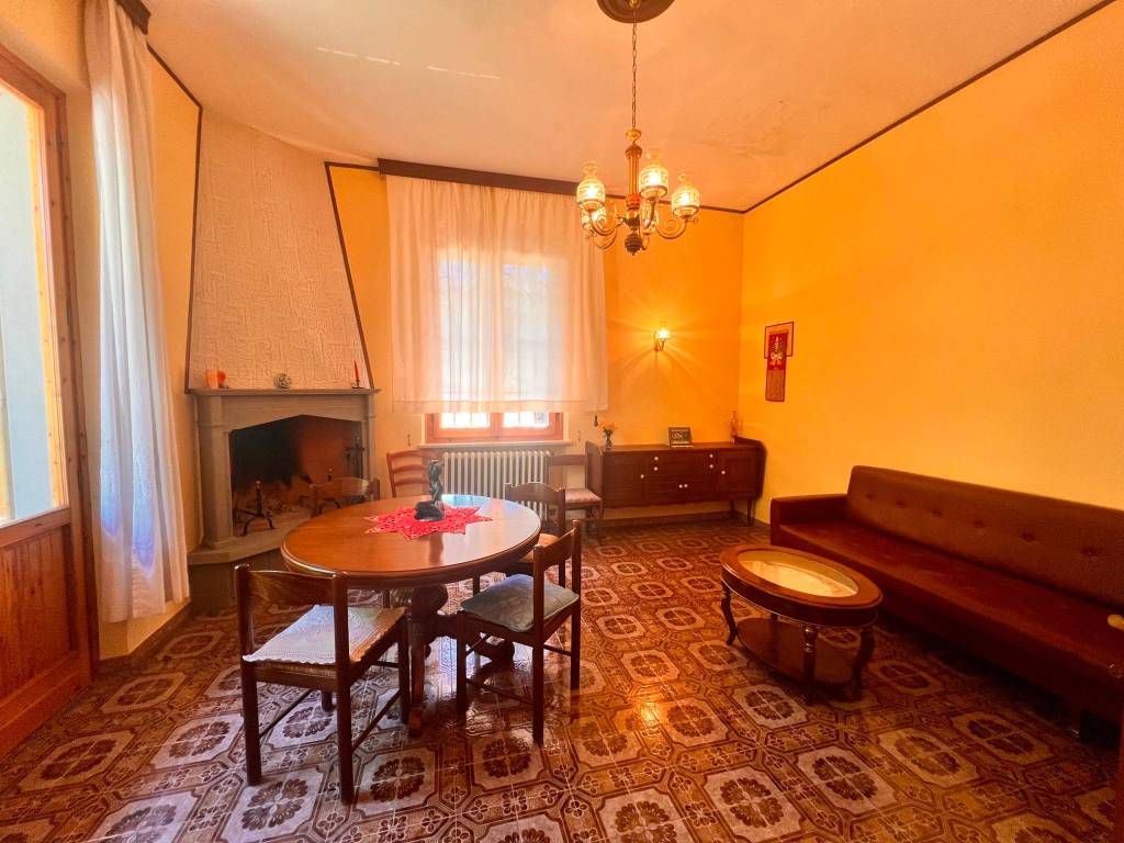 Villa a Caprese michelangelo in Via Tradozio - Foto 4