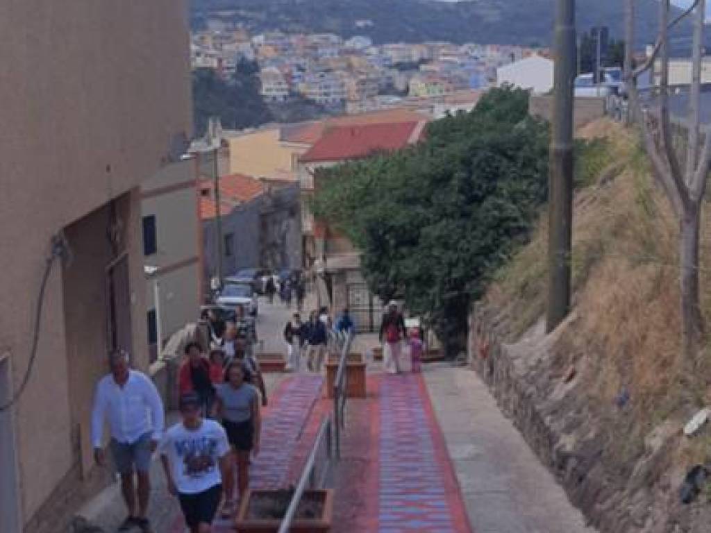 Palazzo / stabile a Castelsardo in Via Rinascita, 2 - Foto 5