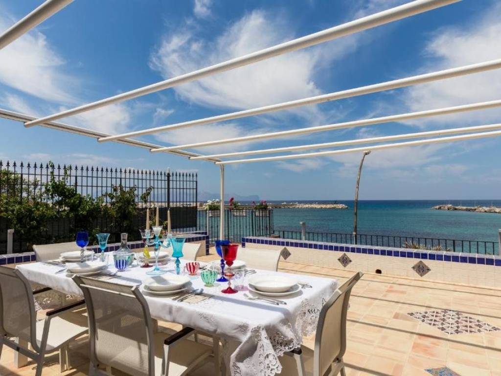 Villa a Cinisi in Via Peppino Impastato, 37 - Foto 3