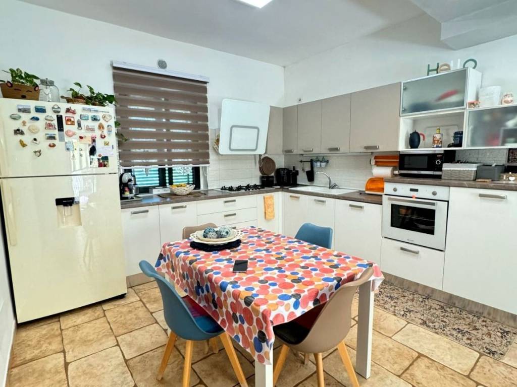 Appartamento a Eboli in Via Santa Sofia - Foto 5