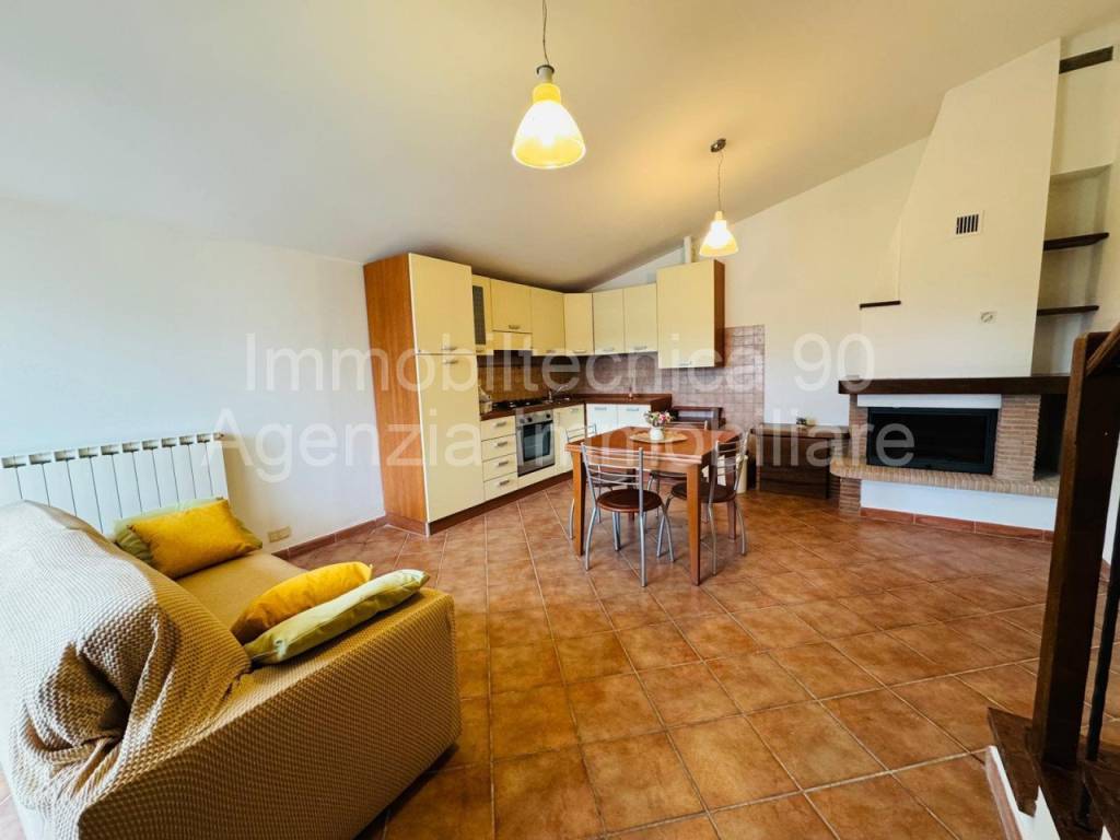Appartamento a Arezzo in le poggiola - Foto 2