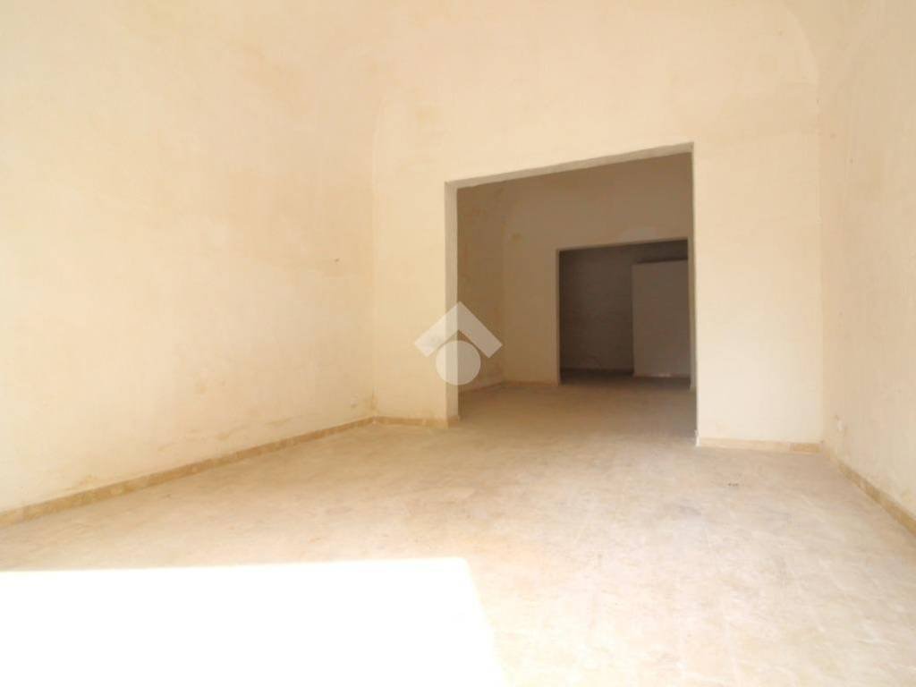 Box / garage a Trapani in Via Salvatore Lonero, 42 - Foto 3