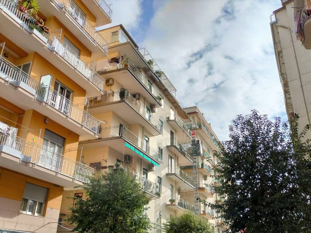 Immobile a Salerno in Via Marino Paglia, 10 - Foto 2