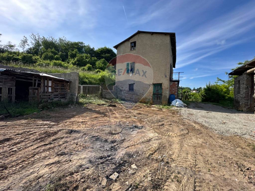 Rustico / casale a Castelnuovo di ceva in Via Torrello - Foto 3