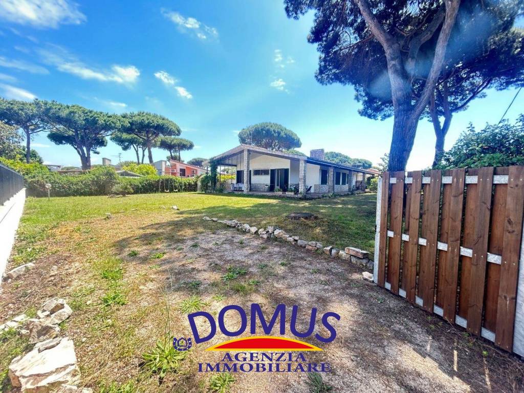 Villa a San felice circeo in Via Terracina, 104 - Foto 3