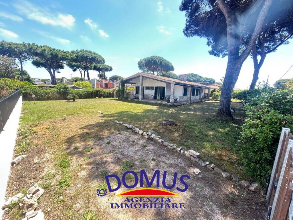 Villa a San felice circeo in Via Terracina, 104 - Foto 4
