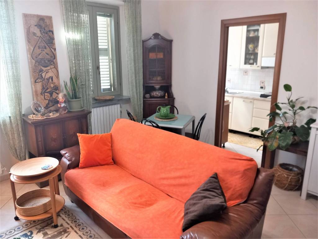 Appartamento a Asti in Frazione Quarto Inferiore, 108 - Foto 2