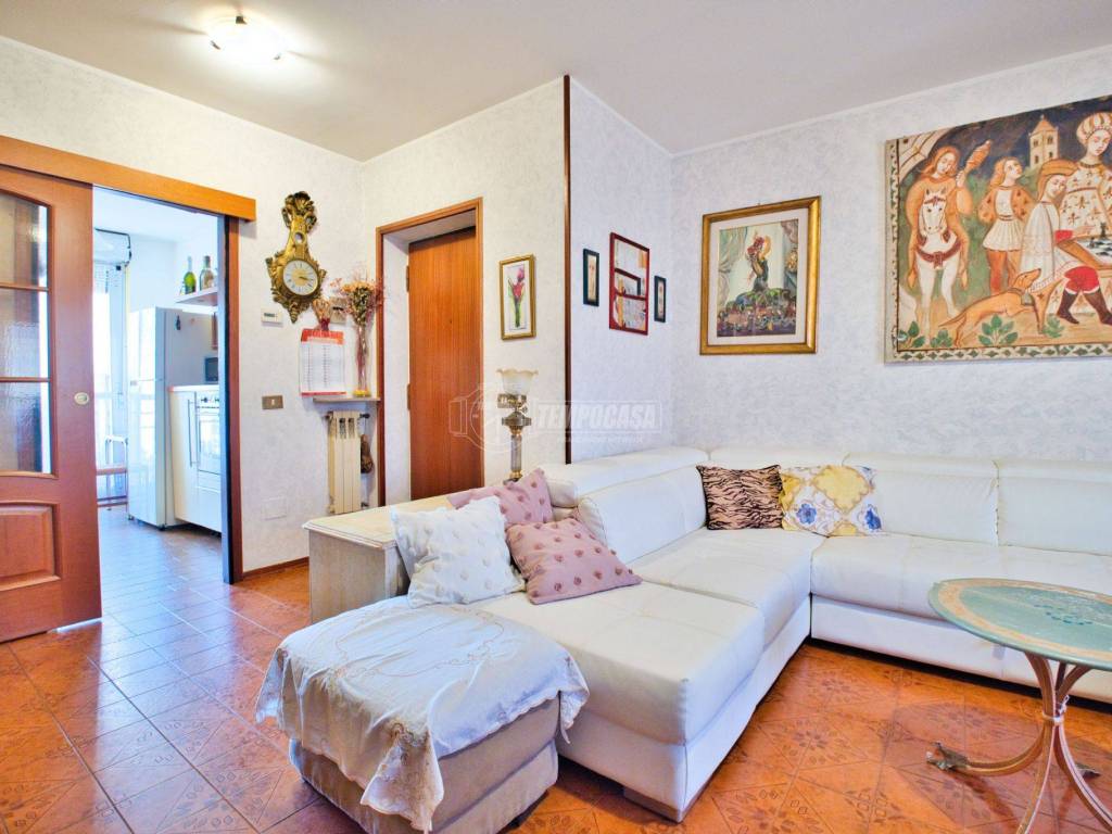 Appartamento a Novara in Via Novara - Foto 5
