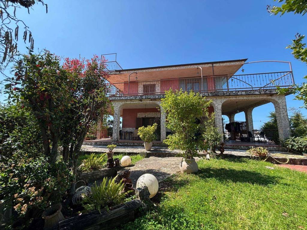 Casa indipendente a Battipaglia in Strada Provinciale 312, 7 - Foto 4