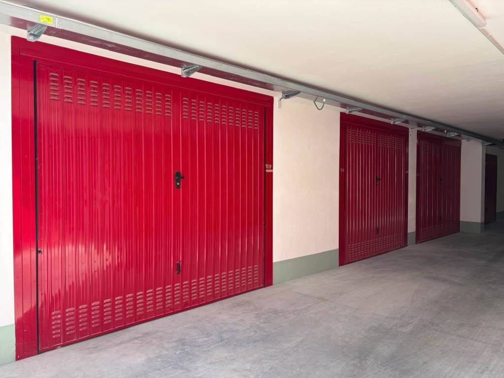 Box / garage a Montecorvino pugliano in Viale Stella Maris, 84090 - Foto 4