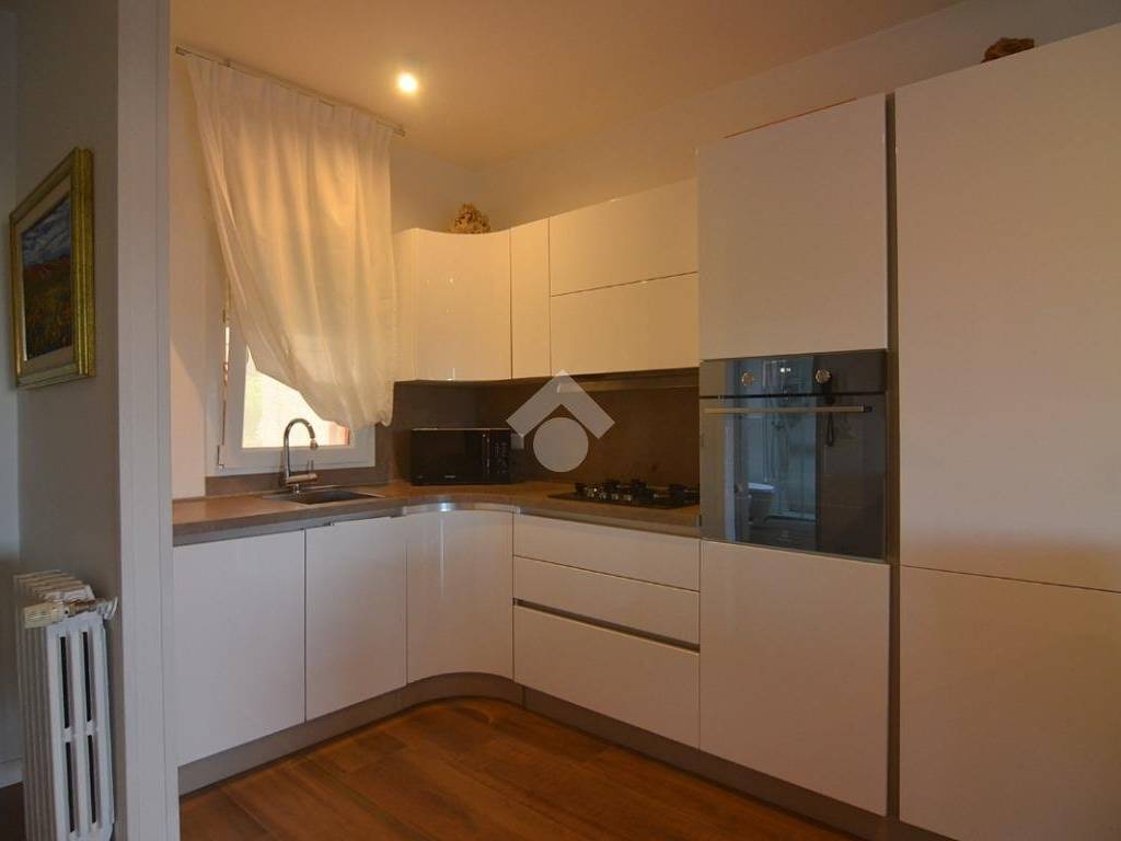 Appartamento a Noicattaro in Vle Dei Pini - Foto 4