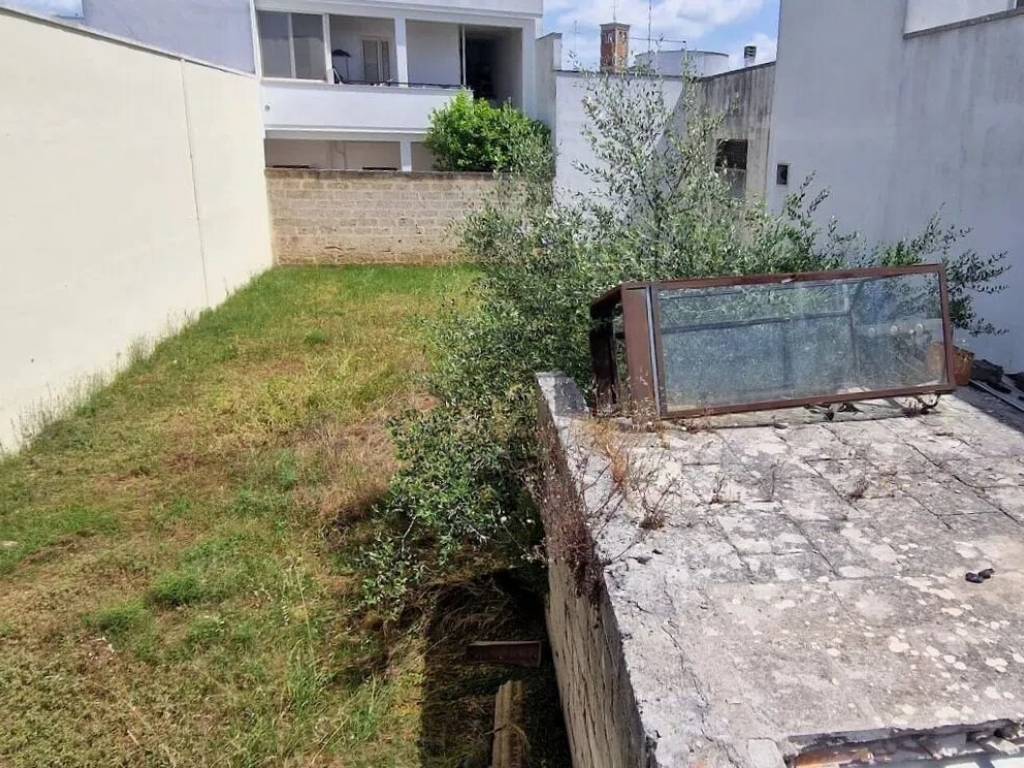 Terreno a Monteroni di lecce in Via Fiume, 80 - Foto 2