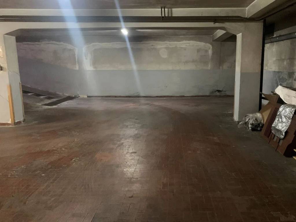 Box / garage a Monteroni di lecce in Einaudi S.N.C. - Foto 5