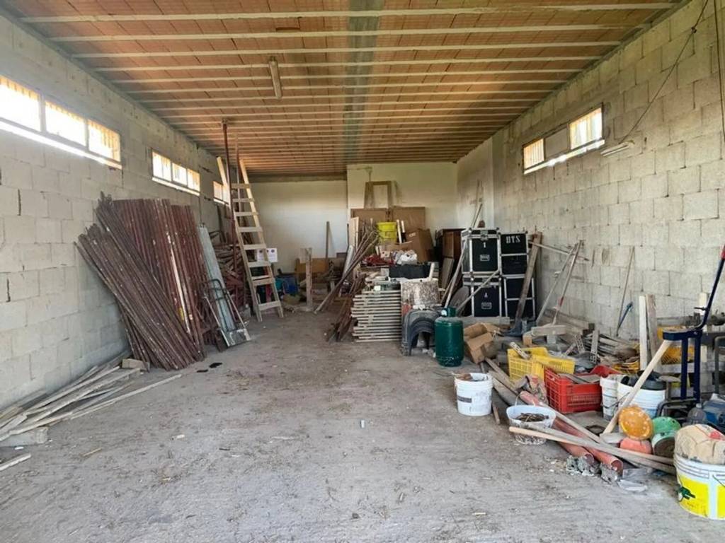 Immobile a Monteroni di lecce in Via Rossini S.N.C. - Foto 4