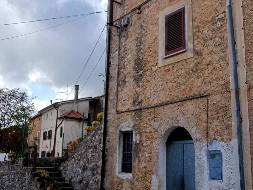 Rustico / casale a Alvito in VIA SANT'ONOFRIO - Foto 2