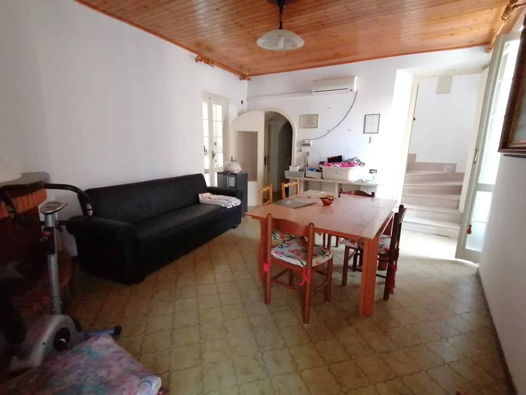 Casa indipendente a Nereto in Via Giuseppe Mazzini, 6 - Foto 3