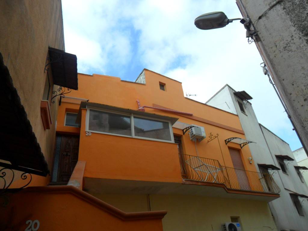 Villa a Taurisano in Via Cesare Battisti, 20 - Foto 2