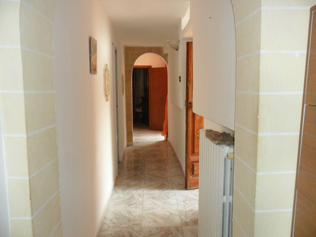 Villa a Taurisano in Via Cesare Battisti, 20 - Foto 5
