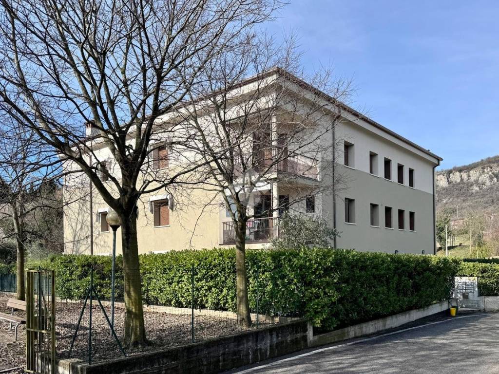 Appartamento a Costermano sul garda in Via cà morel, 3 - Foto 4