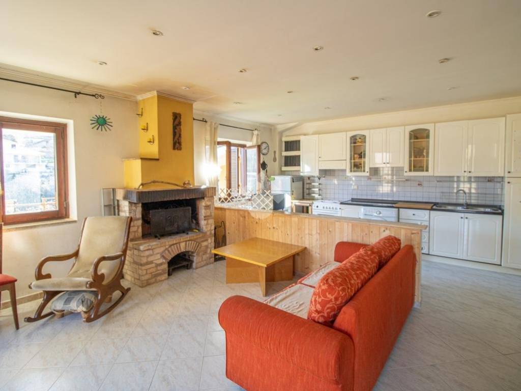 Appartamento a Montasola in Via Forcella, 41 - Foto 5