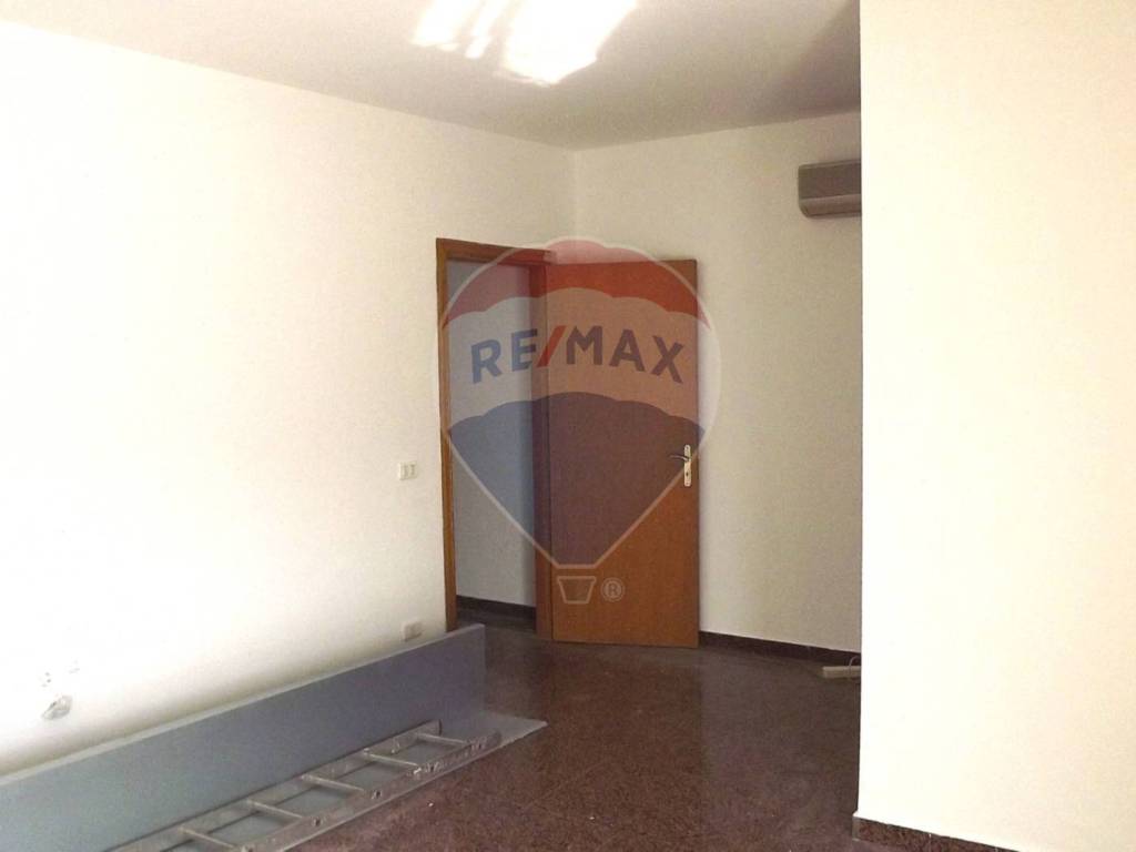 Appartamento a Comiso in via giovanni falcone, 5 - Foto 2