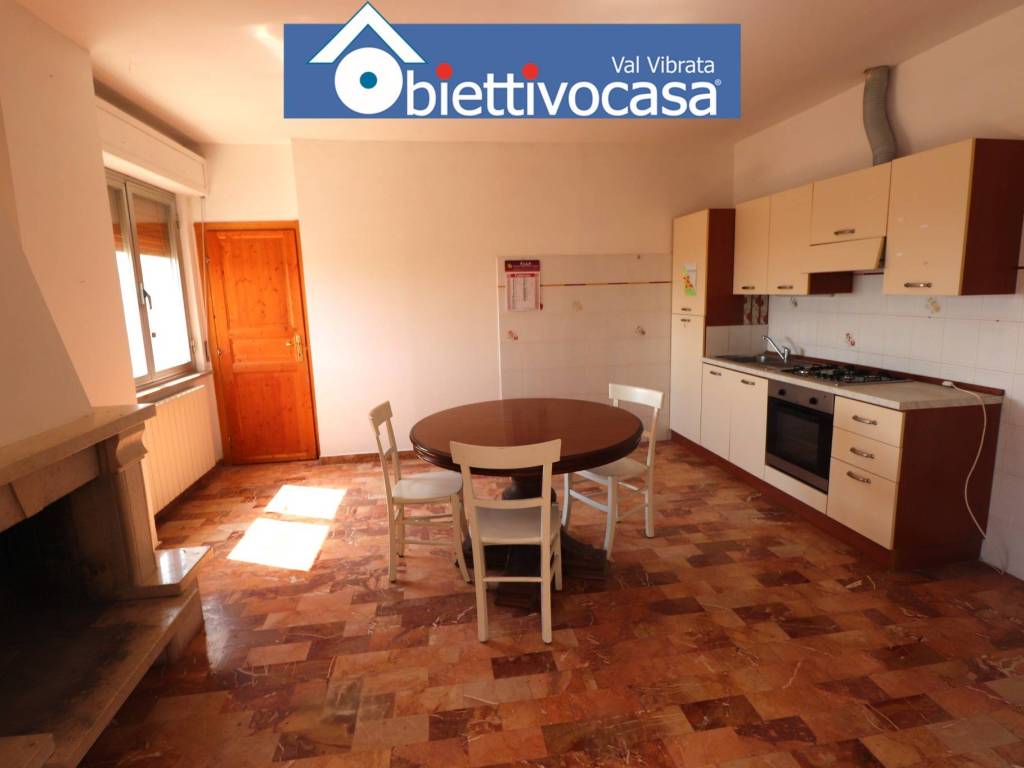 Appartamento a Sant'egidio alla vibrata in Via Giuseppe Verdi, 121 - Foto 2