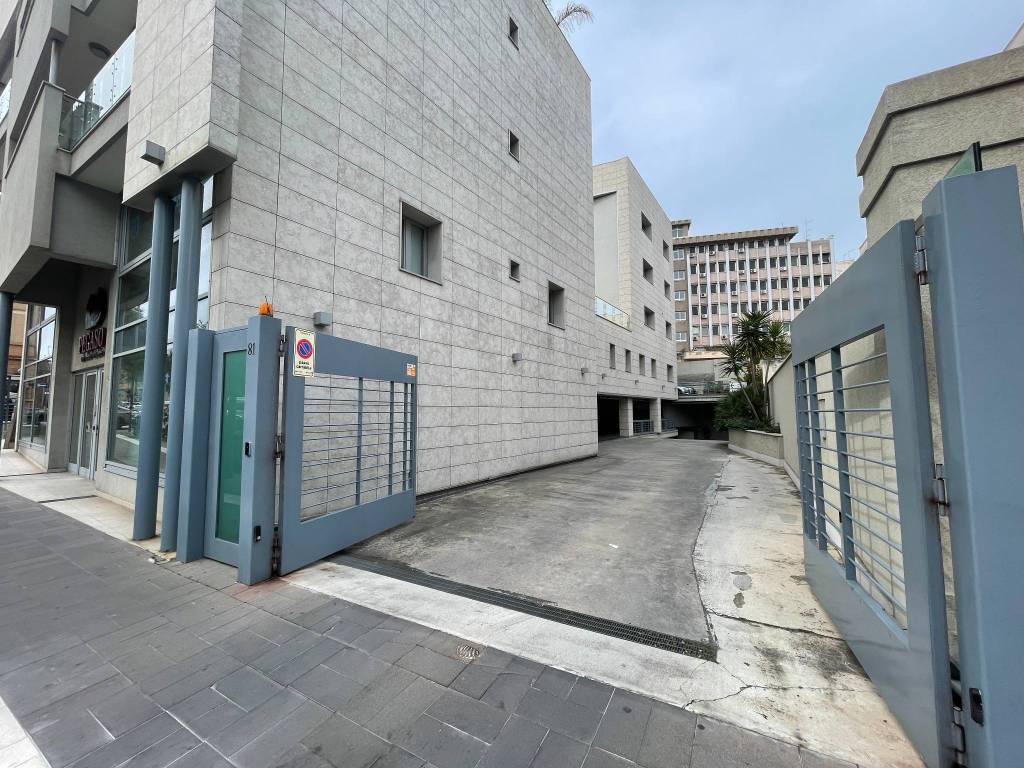 Box / garage a Messina in Corso Camillo Benso di Cavour - Foto 4