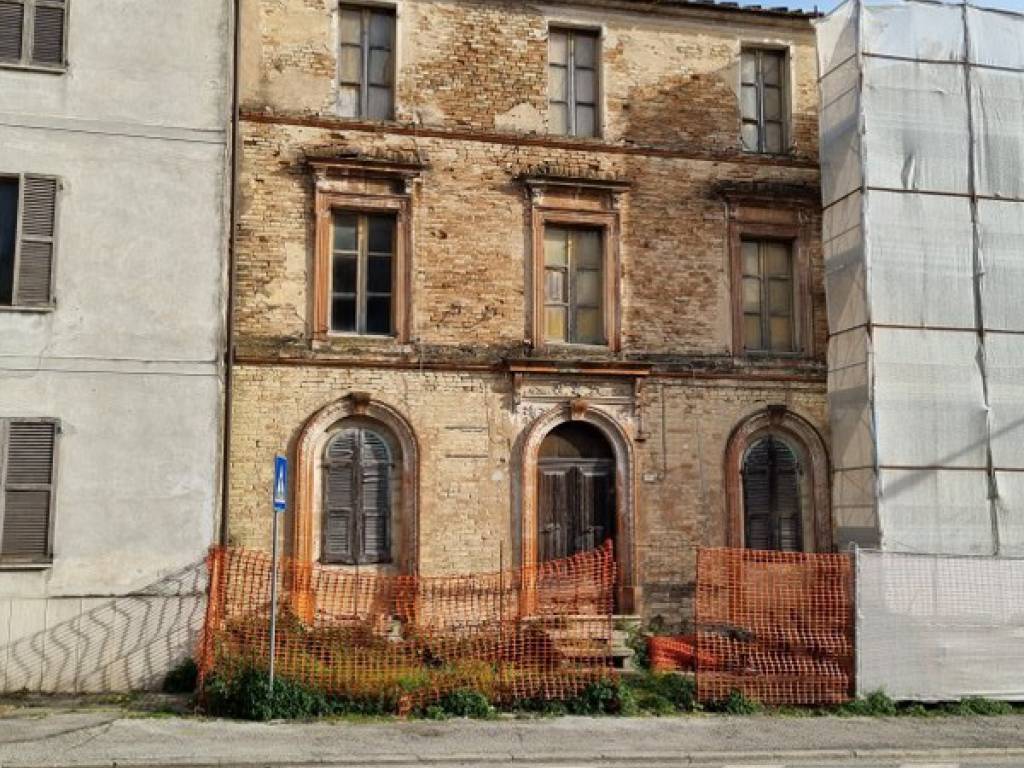 Casa indipendente a Corridonia in Via Santa Croce - Foto 5