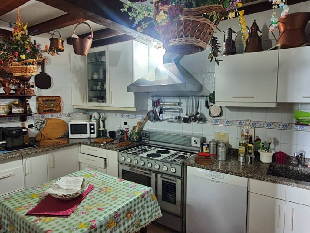 Villa a Medesano in Via Nando Pesci - Foto 3