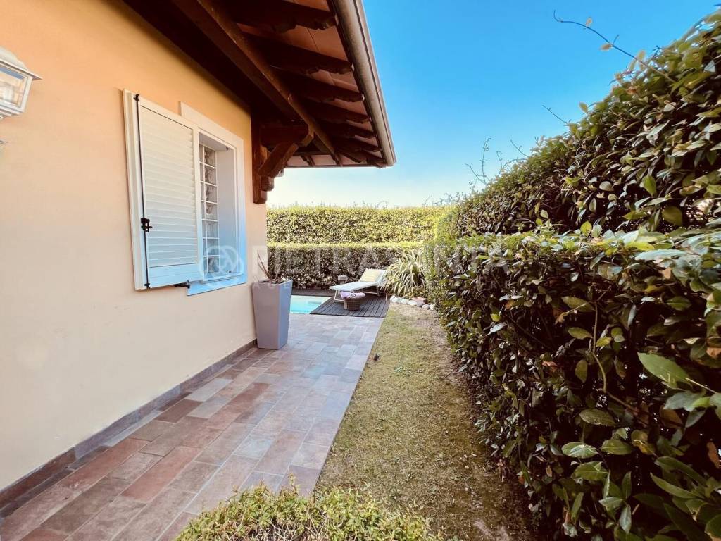 Villa a Pietrasanta in Via Tonfano, 1 - Foto 3