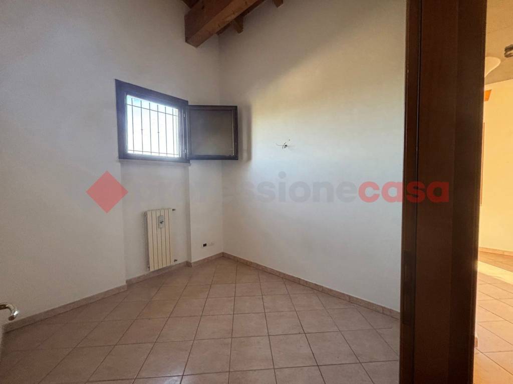 Appartamento a Legnago in Via Giacomo Matteotti, 32 - Foto 5