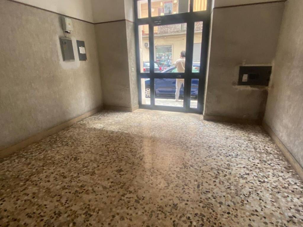 Appartamento a Taranto in Via Nettuno, 2 - Foto 3