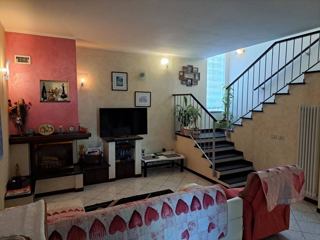 Villa a Finale emilia in Via Eugenio Curiel, 3 - Foto 3