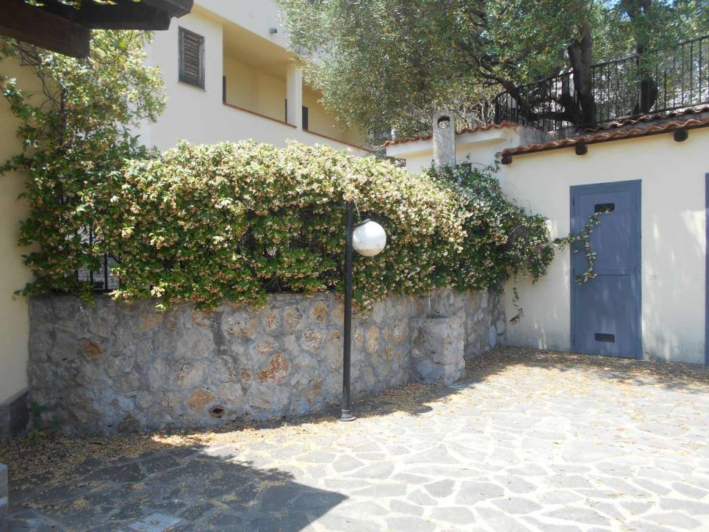 Villa a Camerota in Via Monte di Luna - Foto 4