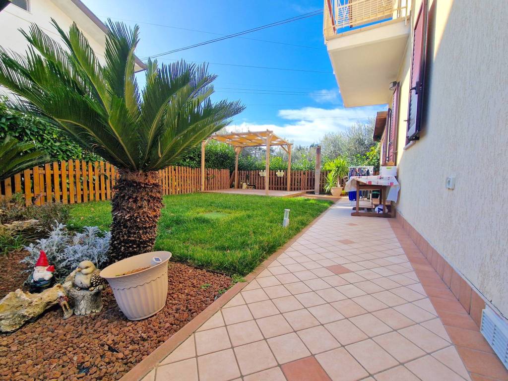 Appartamento a Riccione in Viale Treviso, 2 - Foto 3
