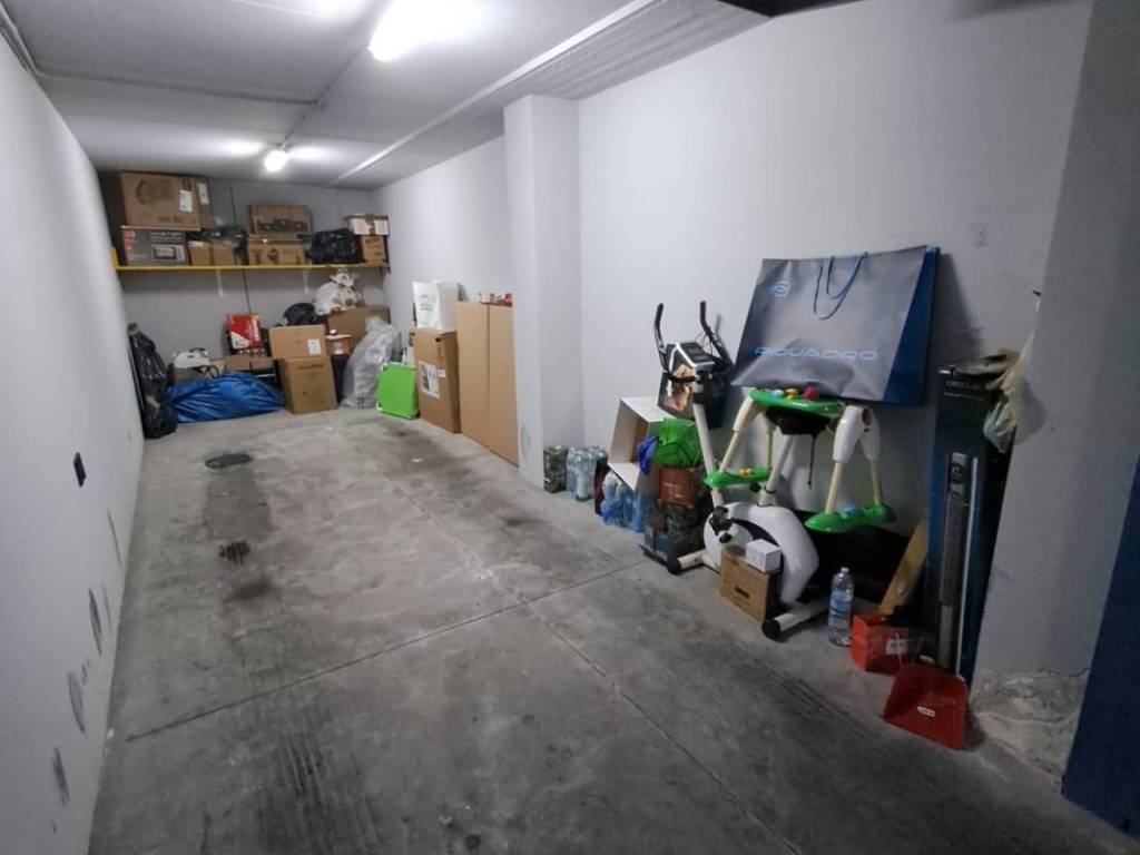 Box / garage a Bari in Via Carlo Guarnieri - Foto 2