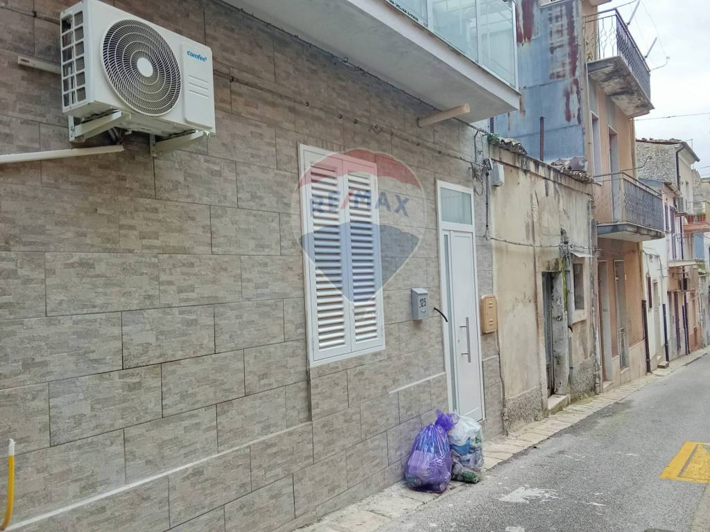 Rustico / casale a Ragusa in Via Gioacchino Rossini, 123 - Foto 2