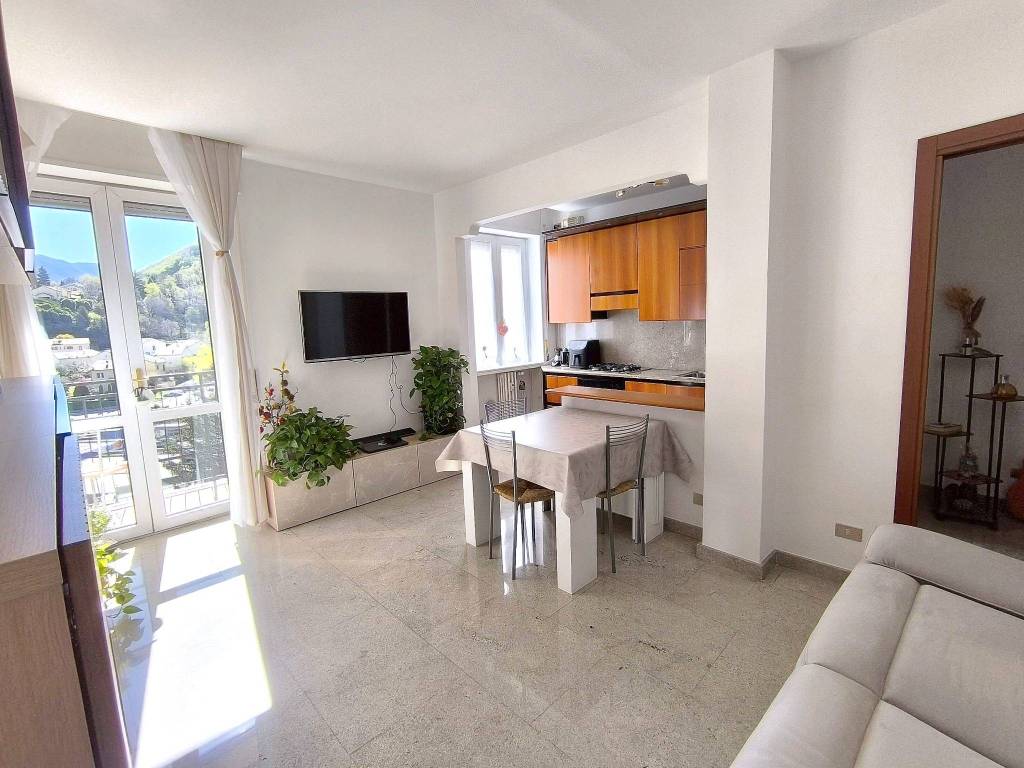 Appartamento a Malgrate in Via Monsignor Polvara - Foto 4