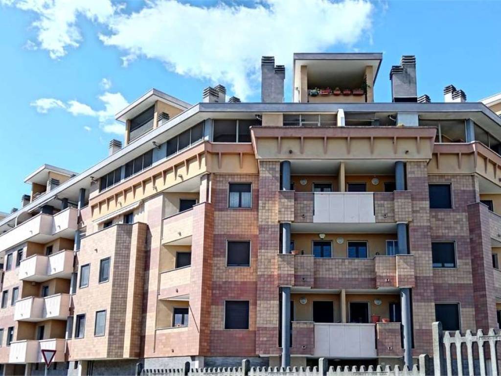 Appartamento a Novara in VIA PISANI DOSSI, 3 - Foto 3