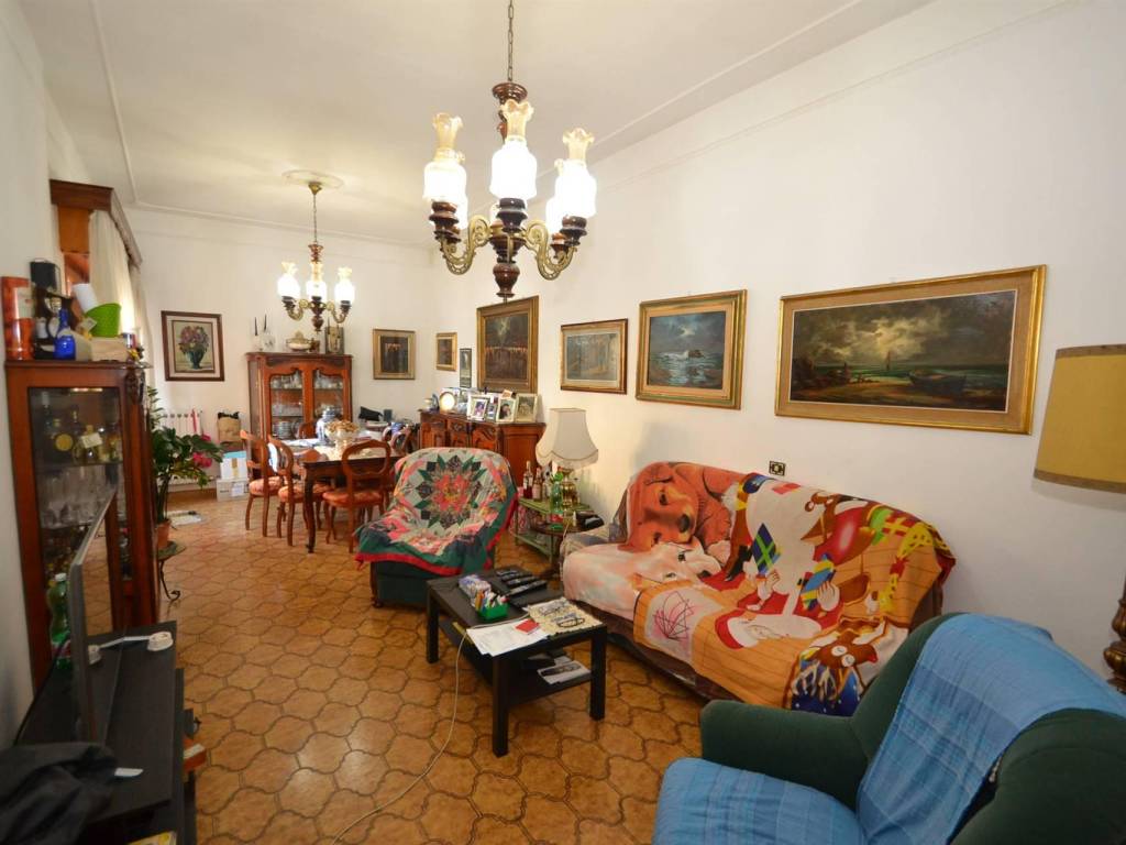 Villa a Rosignano marittimo in via Berlinguer - Foto 4