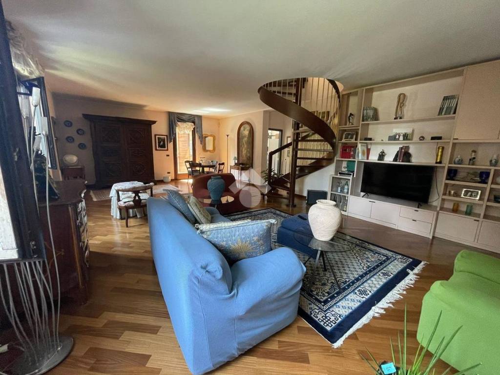 Villa a Novara in Via Lorenzo Magalotti, 21 - Foto 3