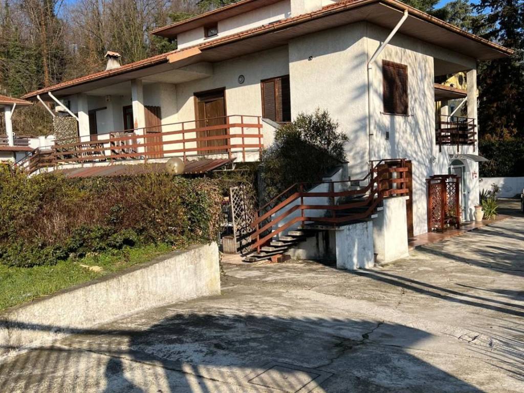 Appartamento a Oleggio - Foto 2