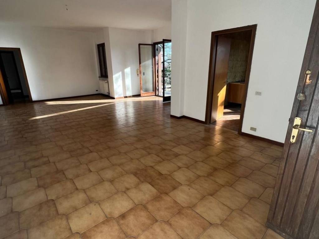 Appartamento a Oleggio - Foto 5