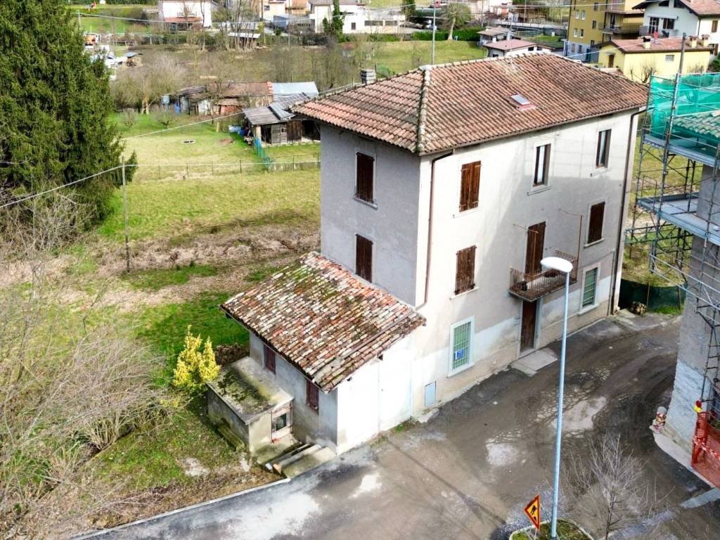 Rustico / casale a Albino in Via Lunga - Foto 2