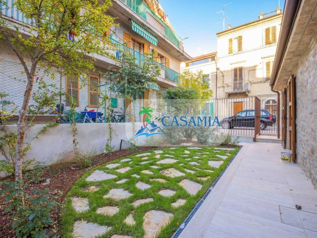 Villa a San benedetto del tronto in Via Amelio Mazzocchi - Foto 5