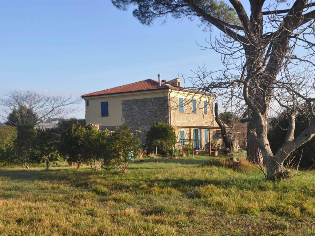 Rustico / casale a Rosignano marittimo in Strada Traversa livornese - Foto 3