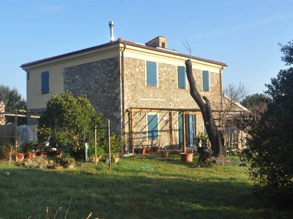 Rustico / casale a Rosignano marittimo in Strada Traversa livornese - Foto 5