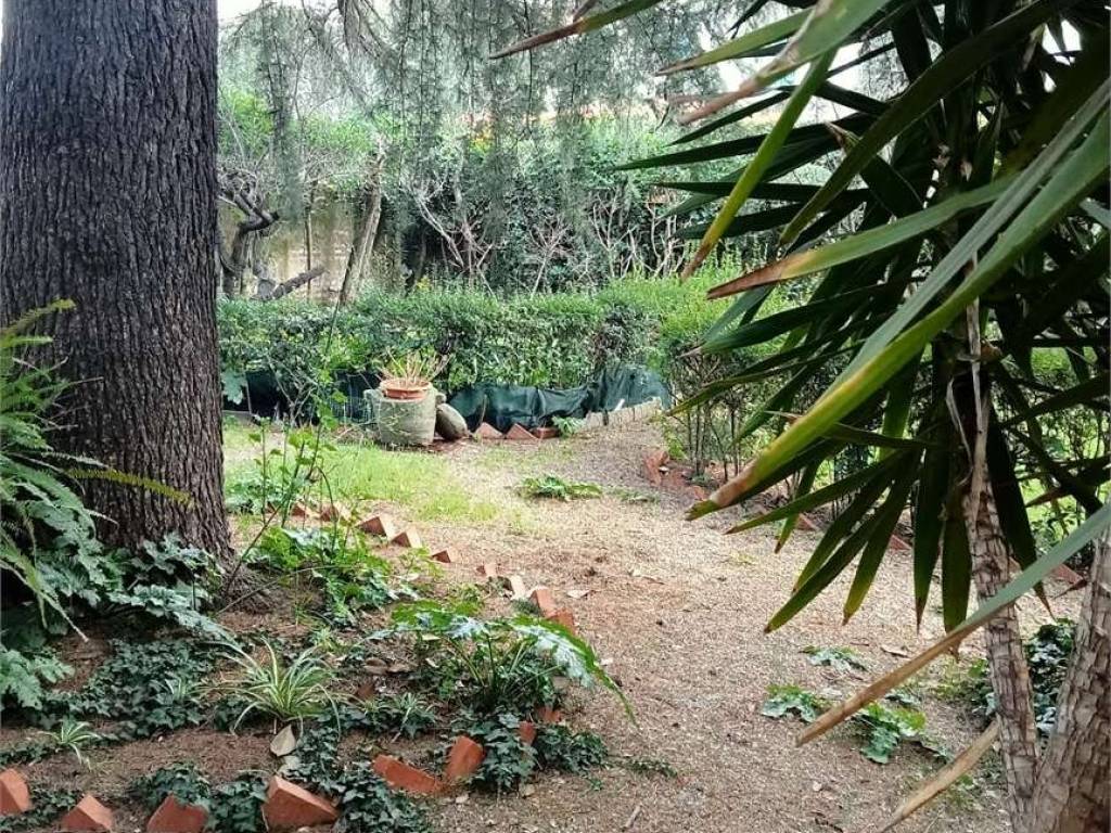 Casa indipendente a Empoli in Via Renato Fucini, 34 - Foto 2