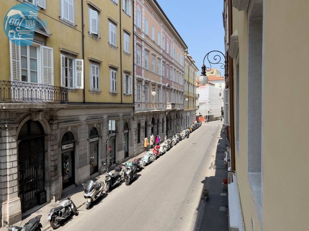 Appartamento a Trieste in Via di Cavana, 7 - Foto 3