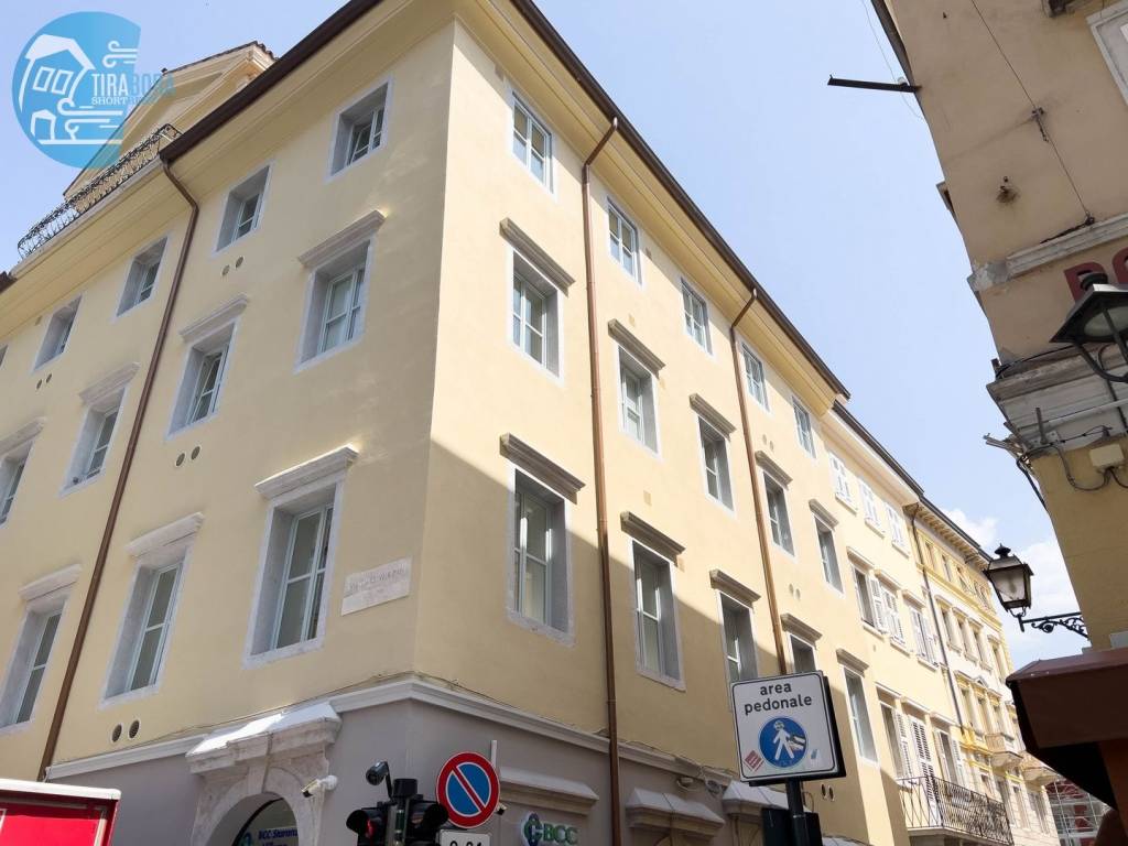 Appartamento a Trieste in Via di Cavana, 7 - Foto 4